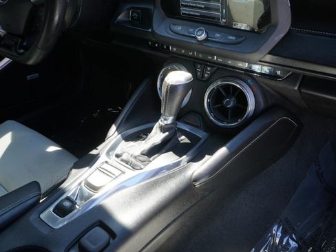 Used 2017 Chevrolet Camaro SS image 63