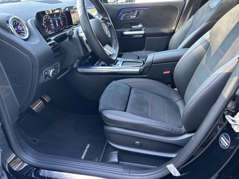 Certified 2025 Mercedes-Benz GLA 250 image 19