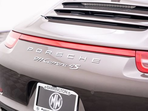 Used 2015 Porsche 911 Carrera 4S AWD/4WD image 36
