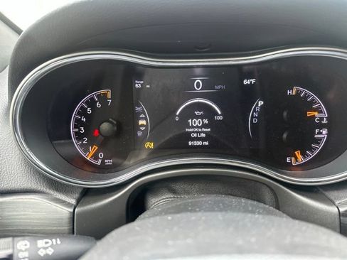 Used 2020 Jeep Grand Cherokee Limited w/ Luxury Group II AWD/4WD image 22