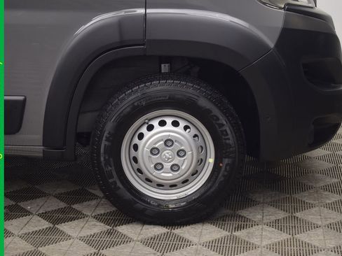 New 2026 RAM ProMaster 2500 w/ Crew Van Package image 7