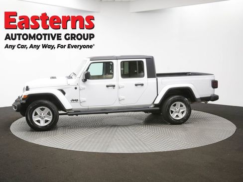 Used 2023 Jeep Gladiator Sport image 59