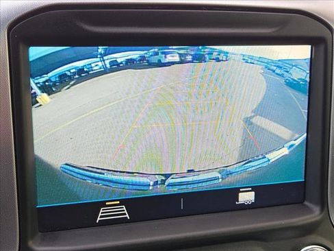 Used 2022 GMC Sierra 1500 Elevation image 14