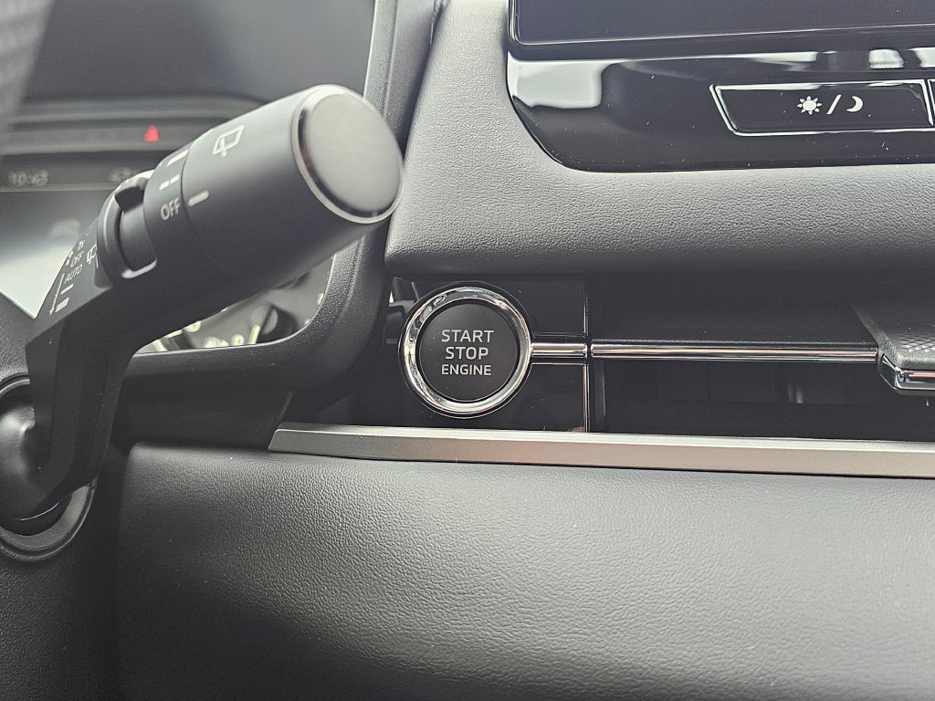 New 2026 Mitsubishi Outlander SE AWD/4WD image 22
