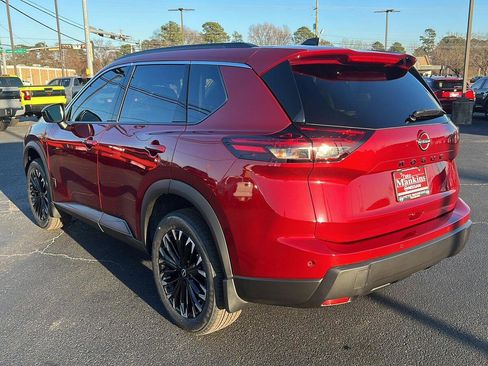 New 2026 Nissan Rogue SV image 7