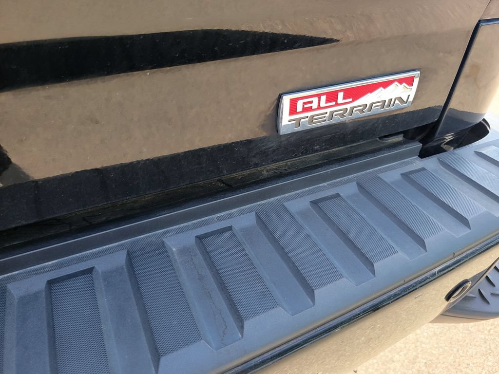 Used 2017 GMC Sierra 1500 SLT w/ All Terrain Package AWD/4WD image 20