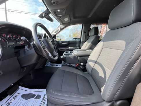 Used 2021 Chevrolet Silverado 1500 LT AWD/4WD image 19