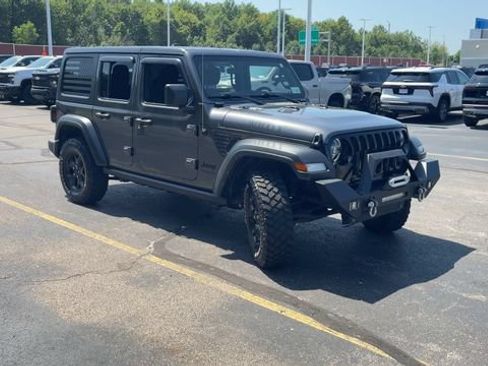 Used 2021 Jeep Wrangler Unlimited Sport AWD/4WD image 2