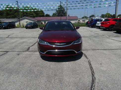 Used 2015 Chrysler 200 Limited w/ Spring Special Group FWD image 2