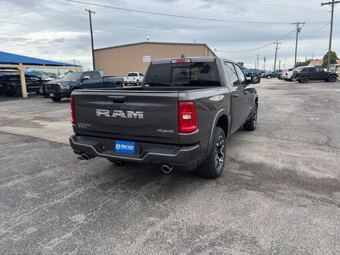 New 2026 RAM 1500 Laramie w/ Laramie Southwest Edition AWD/4WD image 5