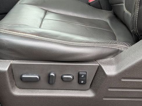 Used 2014 Ford F150 FX4 w/ Equipment Group 402A Luxury AWD/4WD image 12