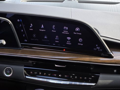 Used 2024 Cadillac Escalade Sport Platinum image 19