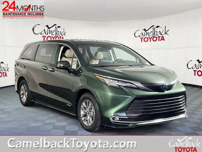 Used 2021 Toyota Sienna XLE
