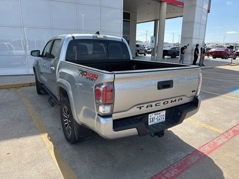Used 2023 Toyota Tacoma TRD Sport image 6