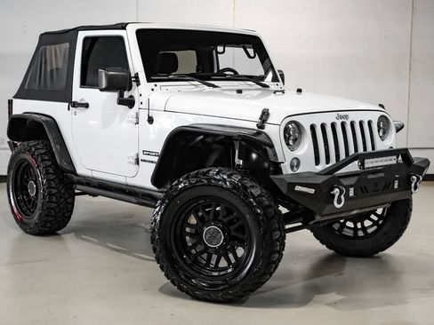 Used 2015 Jeep Wrangler Sport w/ Quick Order Package 24S AWD/4WD image 6