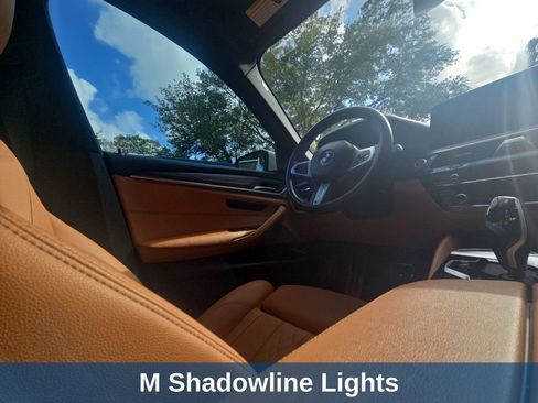 Used 2022 BMW 530i w/ M Sport Package RWD image 17