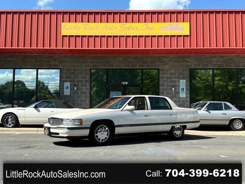 Used 1995 Cadillac De Ville Concours image 1