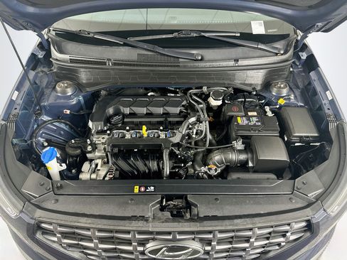 Used 2023 Hyundai Venue Limited FWD image 33