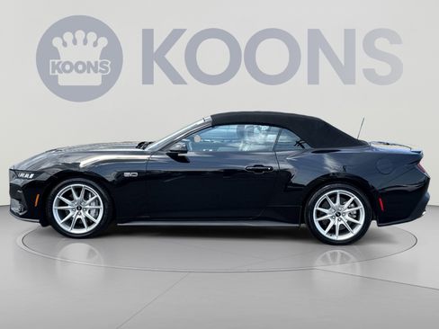 Used 2024 Ford Mustang GT Premium RWD image 2