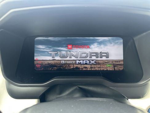 Used 2024 Toyota Tundra Capstone AWD/4WD image 2