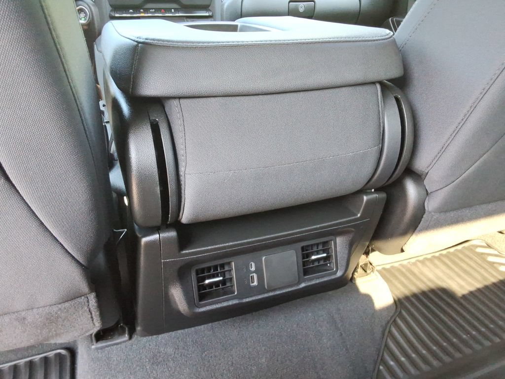 Certified 2025 Chevrolet Silverado 1500 Custom AWD/4WD image 21