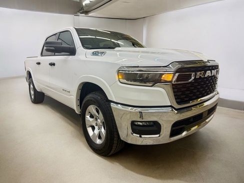 Used 2025 RAM 1500 Big Horn image 8