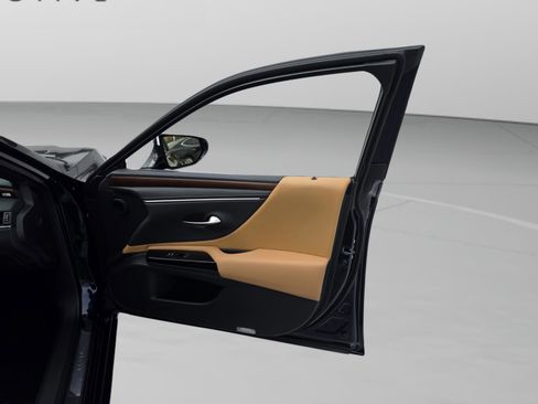 New 2025 Lexus ES 350 w/ Premium Package image 32