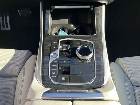 Certified 2024 BMW X5 M60i image 28