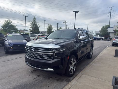 Used 2024 Chevrolet Tahoe Premier AWD/4WD image 7