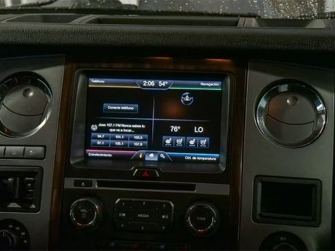 Used 2015 Ford Expedition Platinum image 13