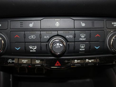 Used 2024 Dodge Durango GT image 29