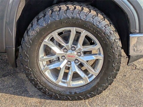 Used 2020 GMC Sierra 1500 SLT w/ SLT Convenience Package image 11