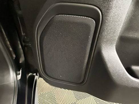 Used 2021 GMC Sierra 1500 AT4 AWD/4WD image 32