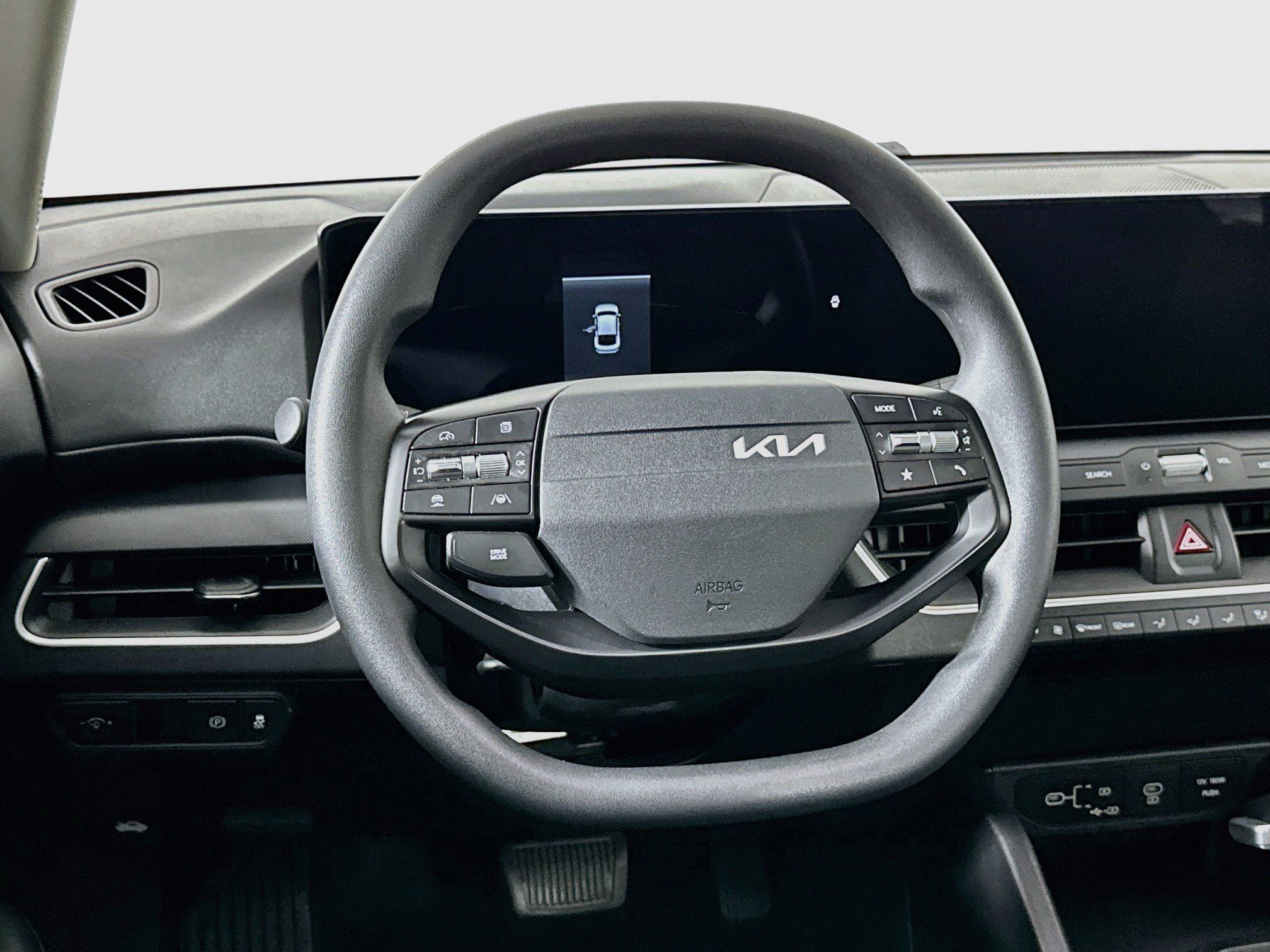 Used 2025 Kia K4 FWD image 18