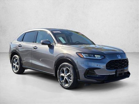 Used 2024 Honda HR-V EX-L image 3