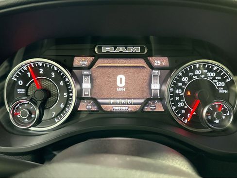 Used 2022 RAM 1500 Big Horn image 22