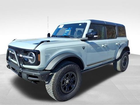 Certified 2021 Ford Bronco First Edition image 2