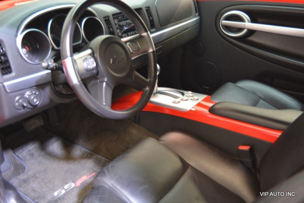 Used 2003 Chevrolet SSR w/ Preferred Equipment Group RWD image 25