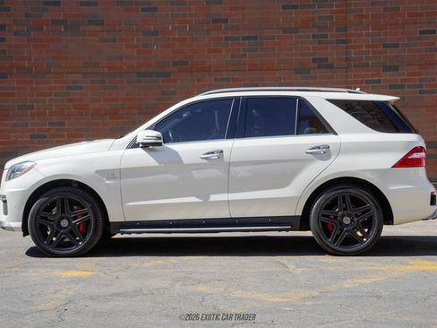 Used 2015 Mercedes-Benz ML 63 AMG 4MATIC image 3