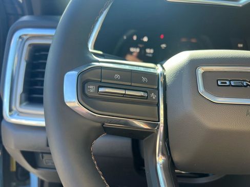 New 2026 GMC Canyon Denali image 13