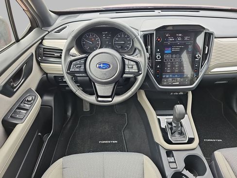 Certified 2025 Subaru Forester Premium AWD/4WD image 20