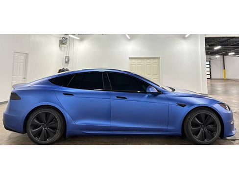 Used 2022 Tesla Model S Plaid AWD/4WD image 9