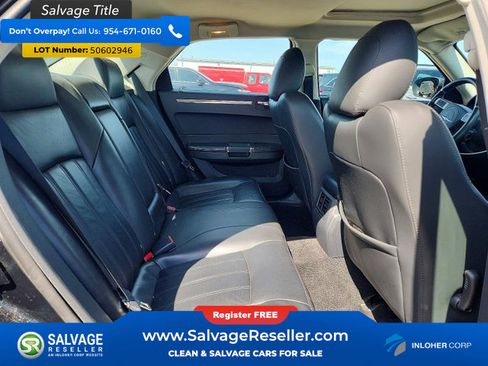 Used 2010 Chrysler 300 S image 13