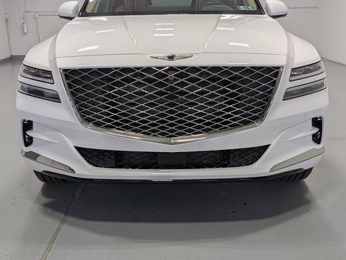 Used 2021 Genesis GV80 2.5T w/ Prestige Package 04 AWD/4WD image 2