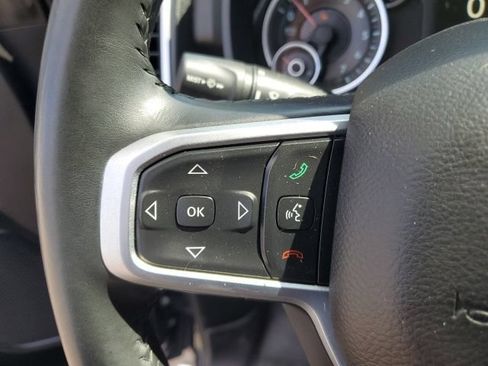 Used 2019 RAM 1500 Big Horn AWD/4WD image 12