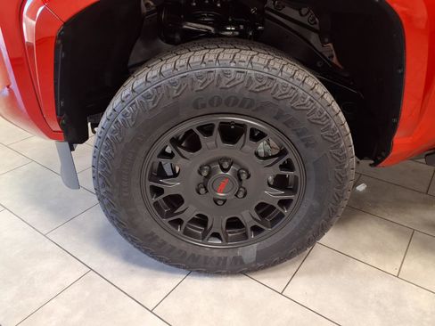 Used 2026 Toyota Tacoma SR5 image 29