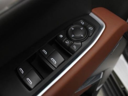 New 2026 GMC Sierra 3500 Denali Ultimate AWD/4WD image 19