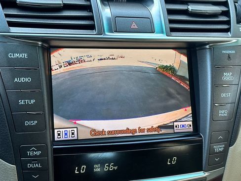 Used 2010 Lexus LS 460 L image 21