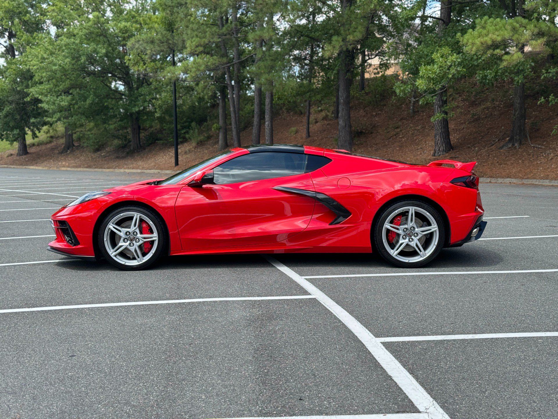 Used 2023 Chevrolet Corvette Stingray Premium Cpe w/ Z51 Performance Package RWD image 6