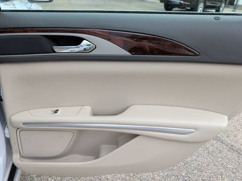 Used 2016 Lincoln MKZ w/ Equipment Group 300A Reserve FWD image 34